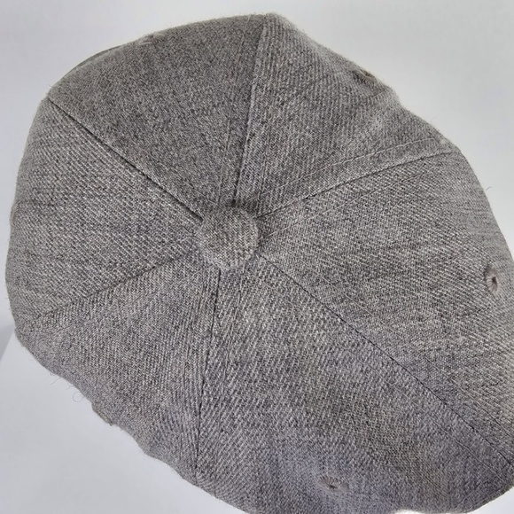 NEW- The Broadmoor Colorado Springs Resort Golf Hat Snap Closure- Gray - Picture 4 of 6